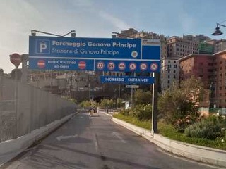 Genoa port garage